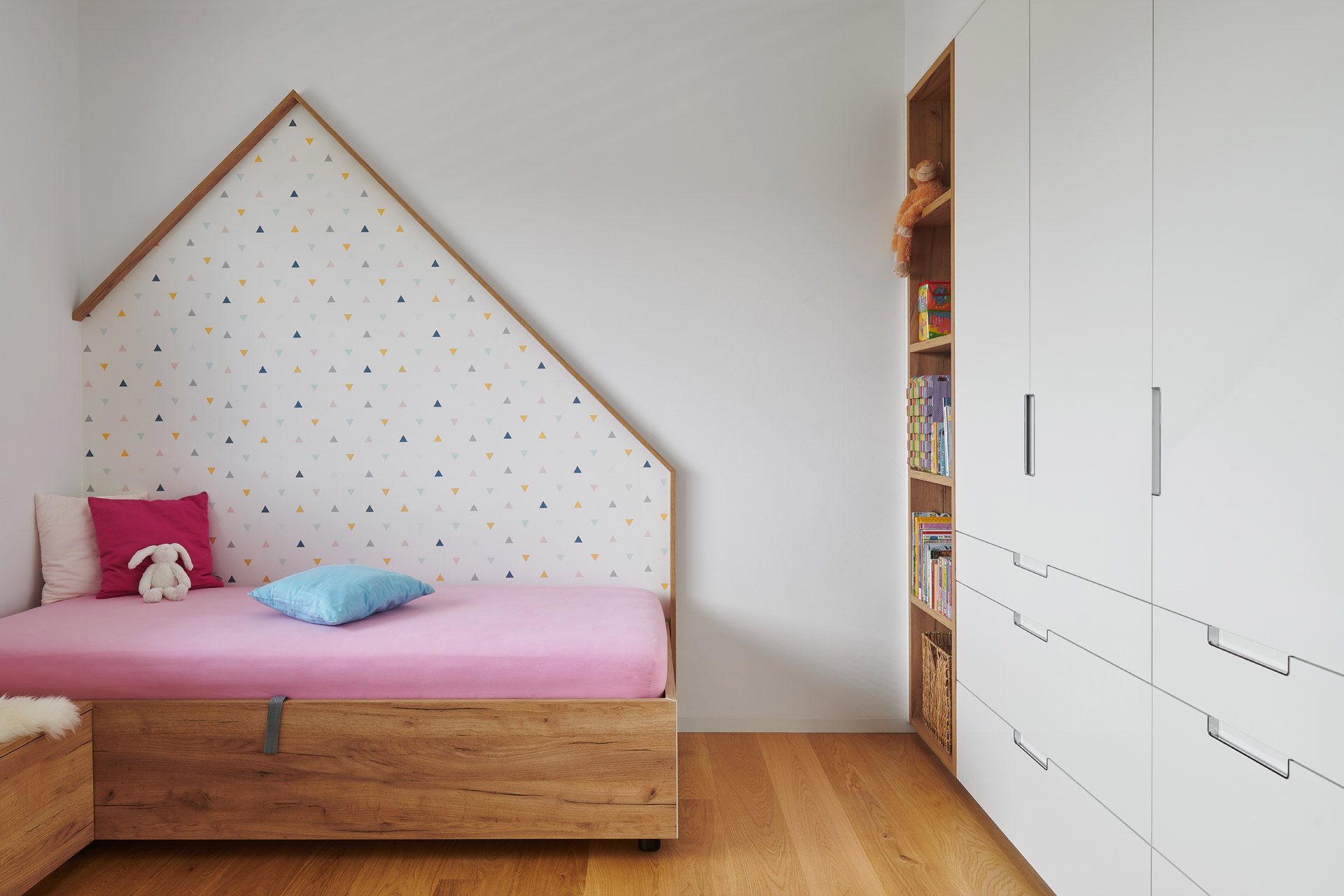 Hanák nábytek Moderní dům Ukázka realizace Interiér dětský pokoj