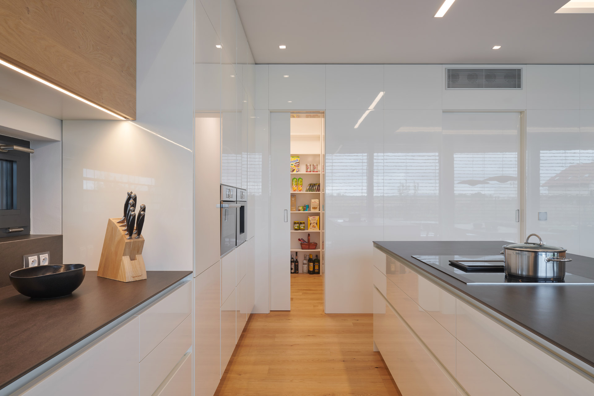 Hanák nábytek Moderní dům Ukázka realizace Interiér Kuchyně